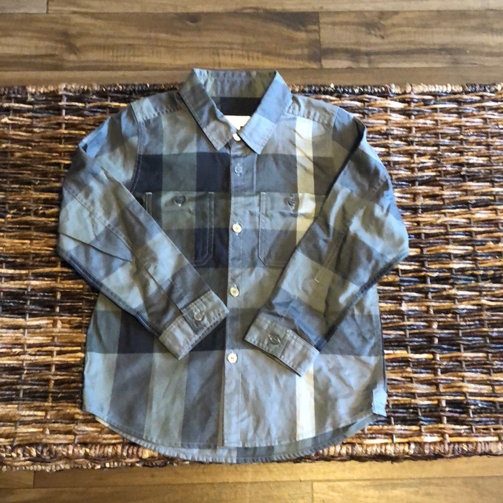 Boys 4 long sleeve Burberry shirt